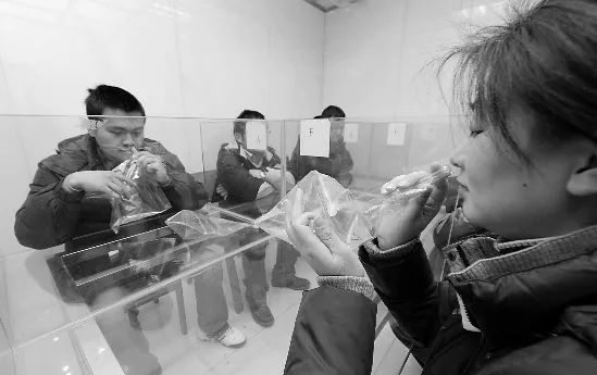离婚抚养权的判定标准 离婚抚养权的判定标准