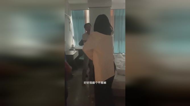 出轨男人的8种表现 出轨男人的8种表现