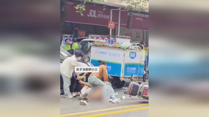 起诉离婚孩子抚养权怎么判 起诉离婚孩子抚养权怎么判